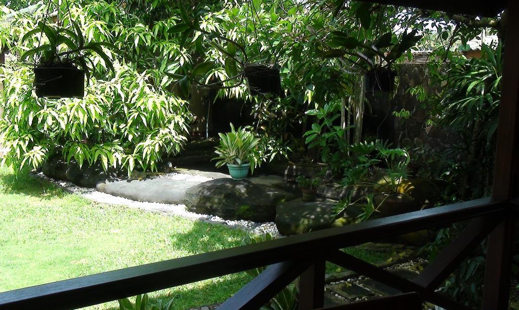 Villa Yukie Senggigi Montongbuwoh Exteriér fotografie