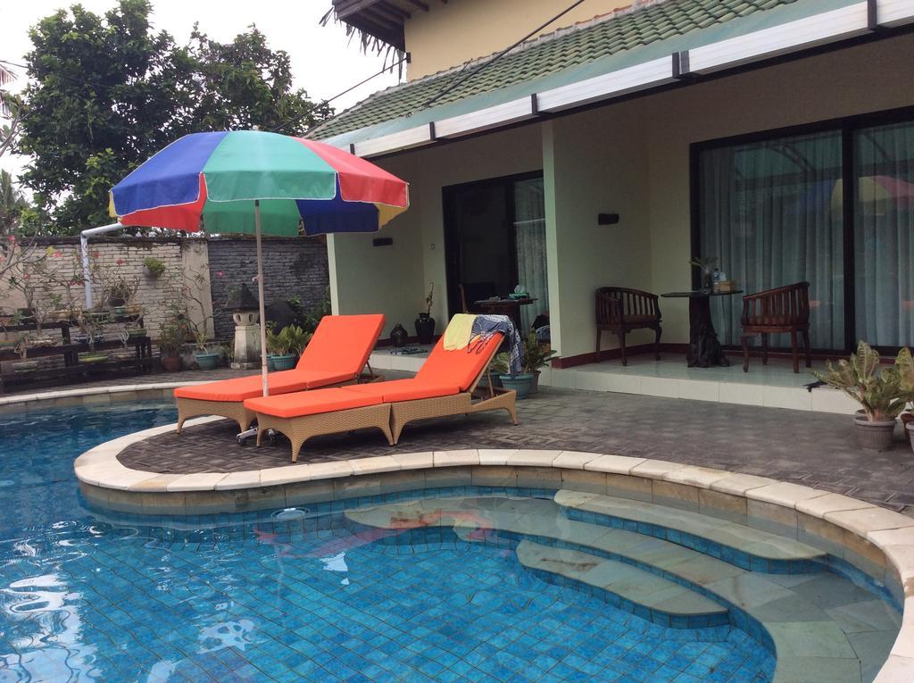 Villa Yukie Senggigi Montongbuwoh Exteriér fotografie
