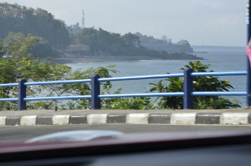 Villa Yukie Senggigi Montongbuwoh Exteriér fotografie