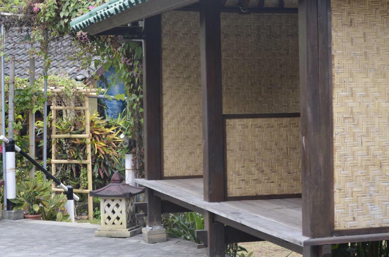 Villa Yukie Senggigi Montongbuwoh Exteriér fotografie