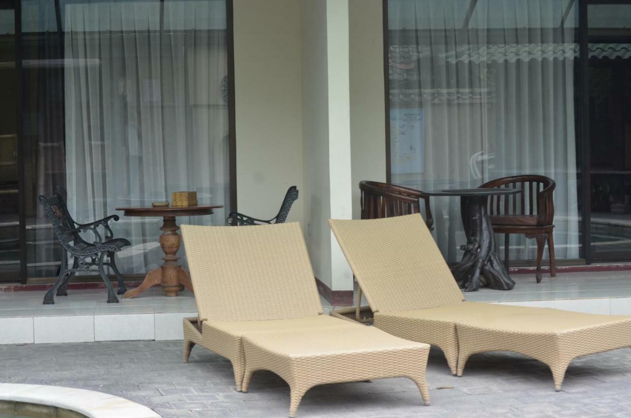 Villa Yukie Senggigi Montongbuwoh Exteriér fotografie