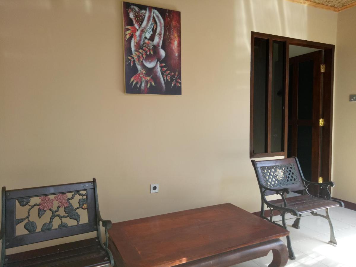 Villa Yukie Senggigi Montongbuwoh Exteriér fotografie